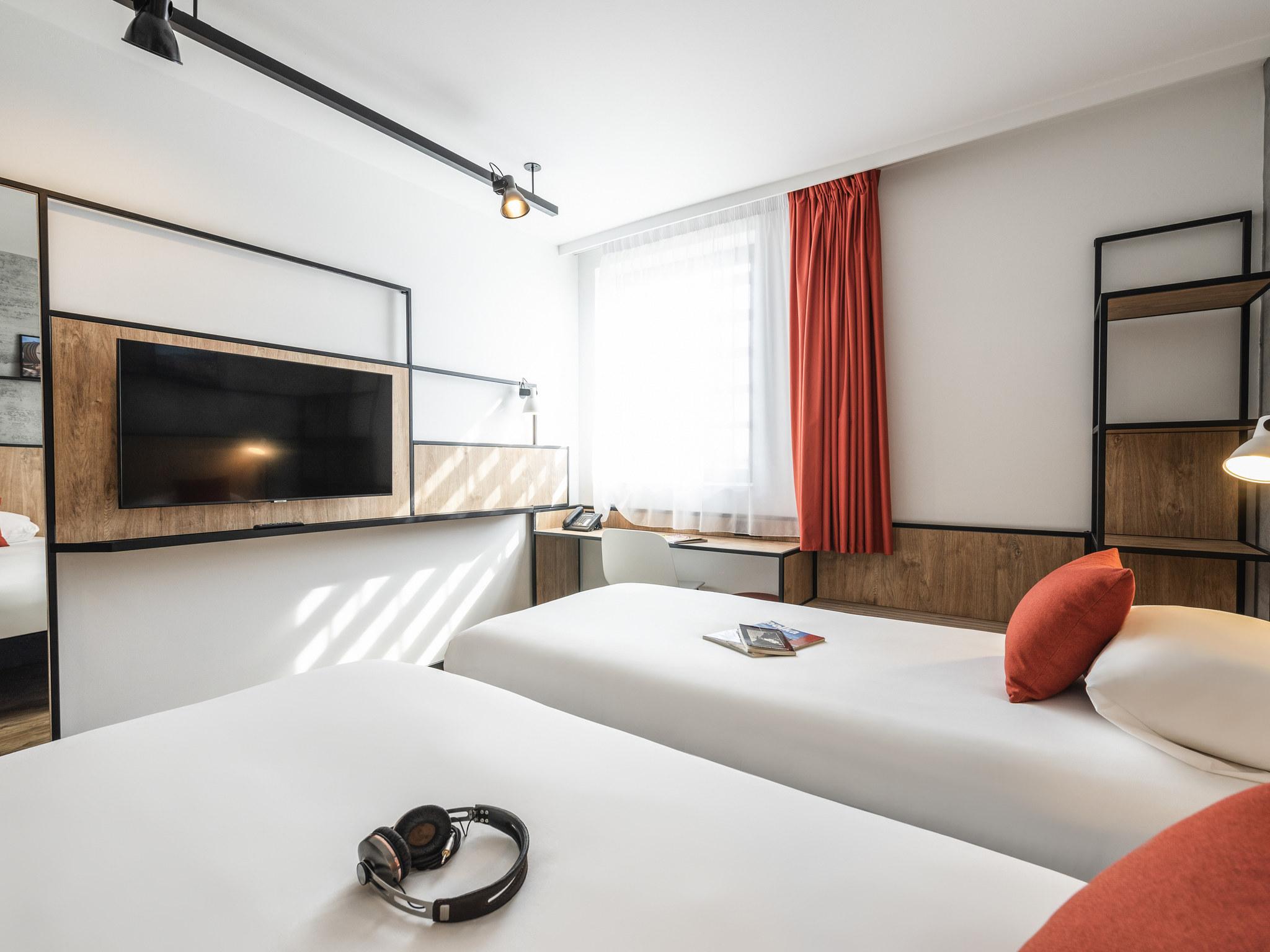 Ibis Lyon Sud Oullins 호텔 외부 사진