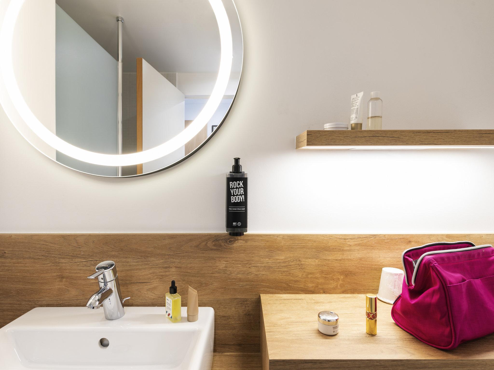 Ibis Lyon Sud Oullins 호텔 외부 사진